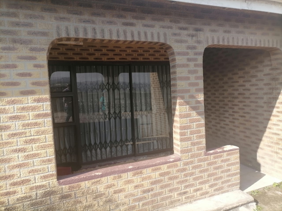 3 Bedroom Property for Sale in Umlazi Z KwaZulu-Natal