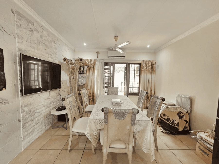 2 Bedroom Property for Sale in Sarnia KwaZulu-Natal