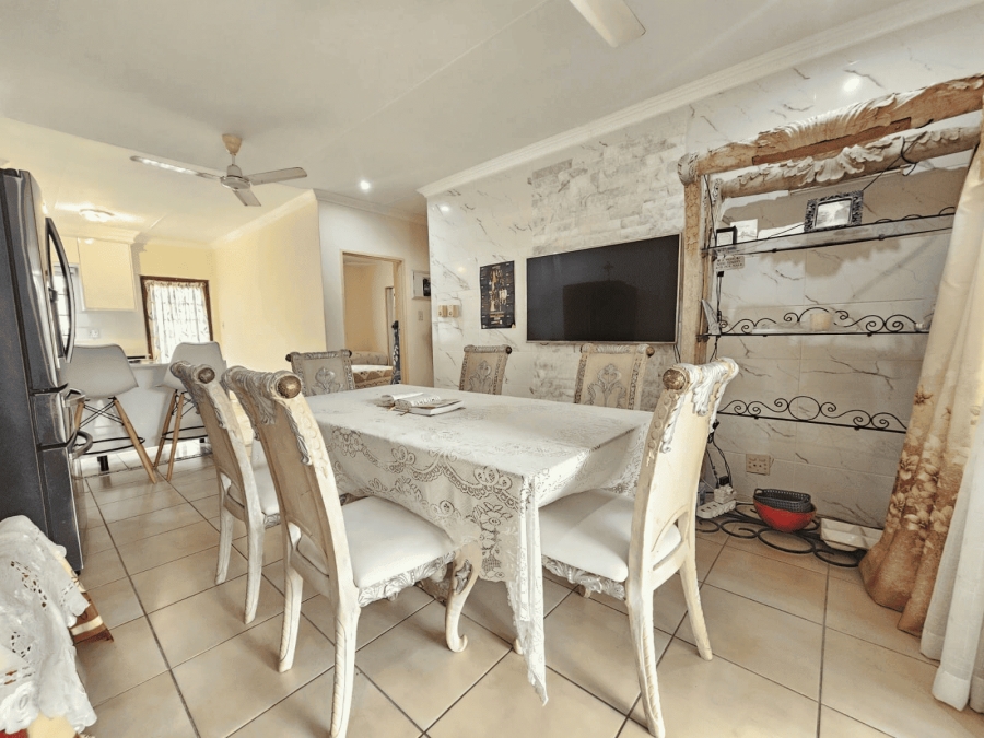 2 Bedroom Property for Sale in Sarnia KwaZulu-Natal