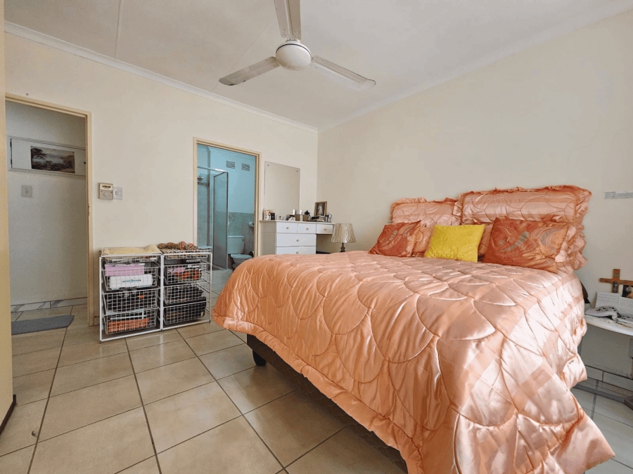 2 Bedroom Property for Sale in Sarnia KwaZulu-Natal