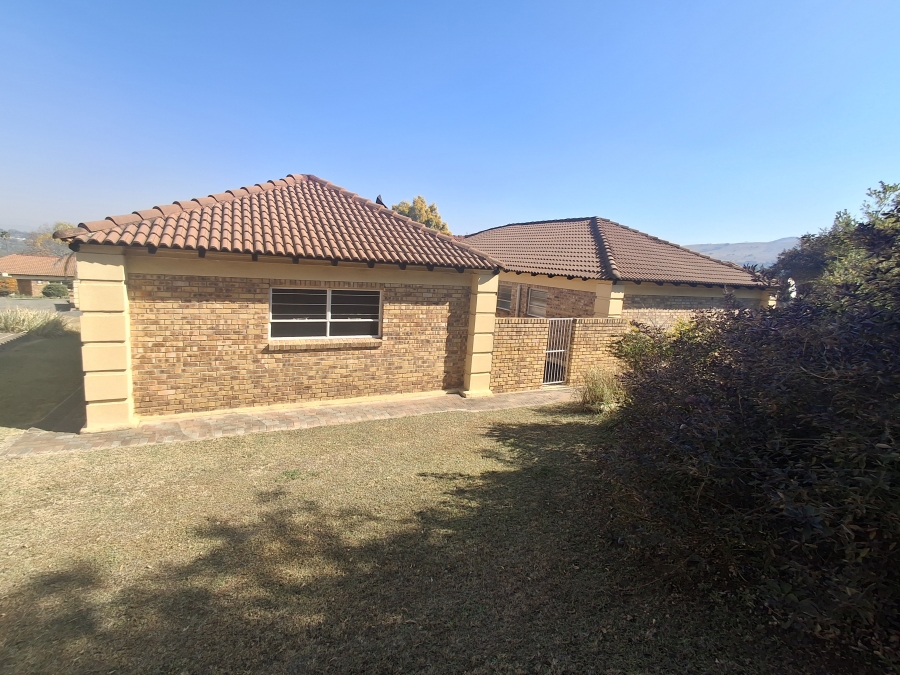 3 Bedroom Property for Sale in Signal Hill KwaZulu-Natal