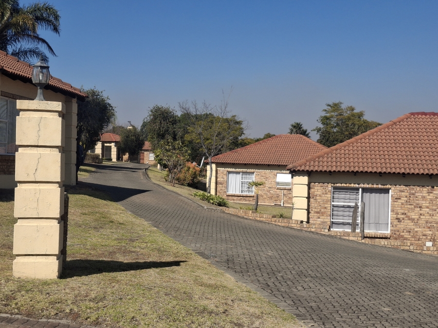 3 Bedroom Property for Sale in Signal Hill KwaZulu-Natal