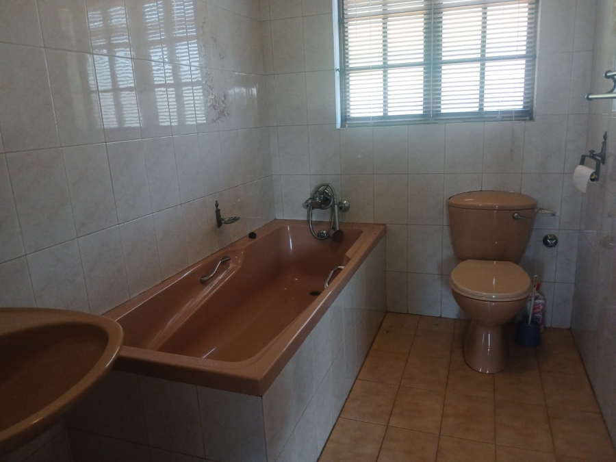5 Bedroom Property for Sale in Mtunzini KwaZulu-Natal