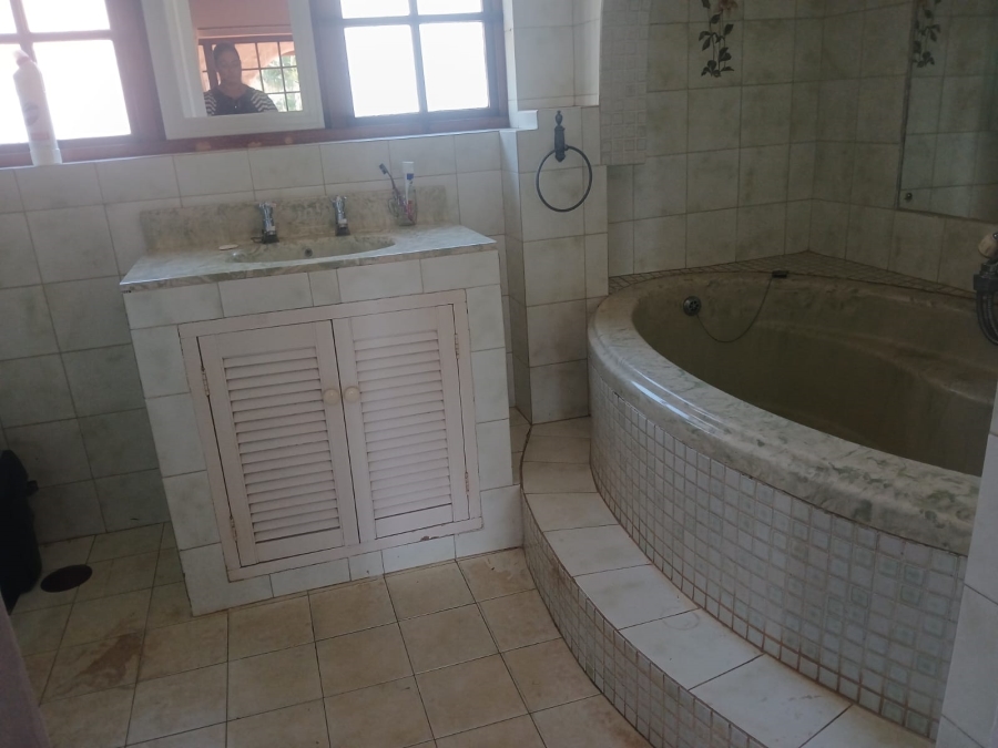 5 Bedroom Property for Sale in Mtunzini KwaZulu-Natal