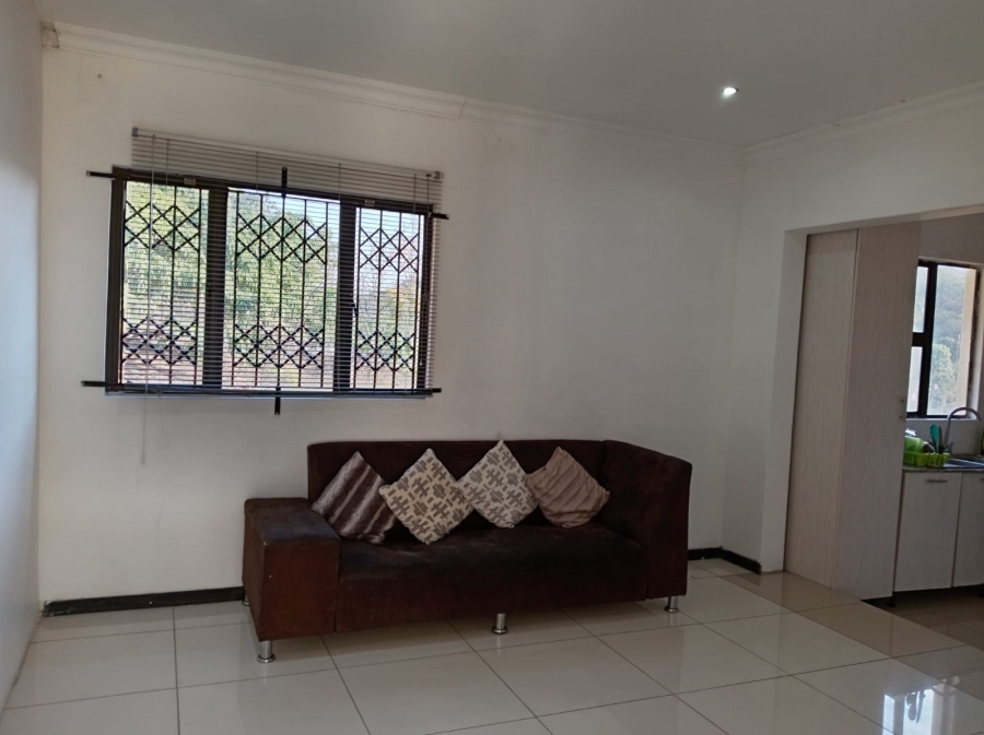 6 Bedroom Property for Sale in Everest Heights KwaZulu-Natal