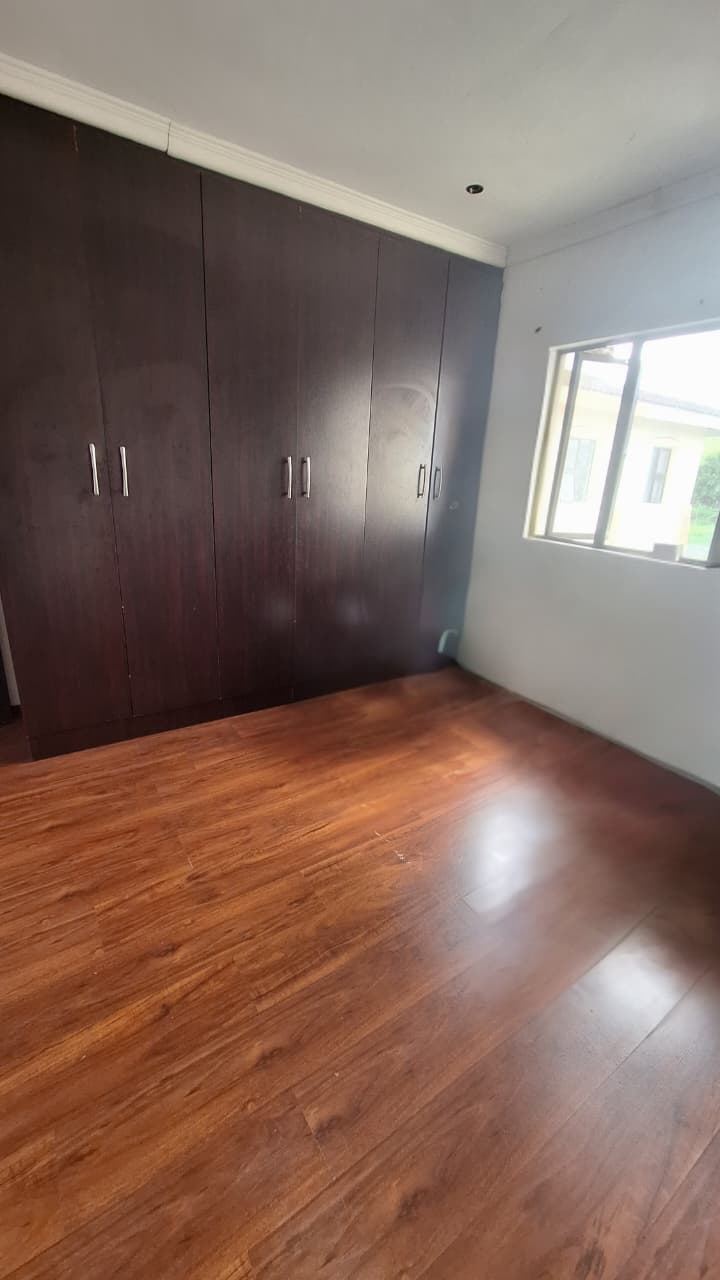 6 Bedroom Property for Sale in Everest Heights KwaZulu-Natal