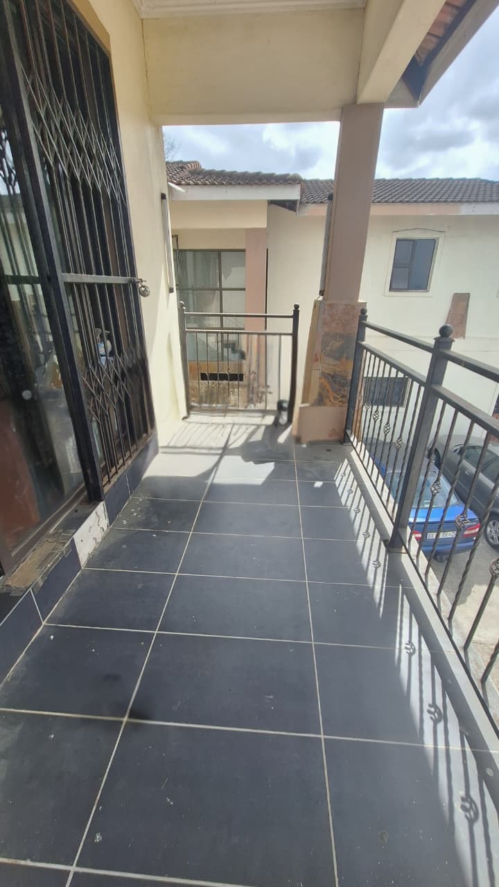 6 Bedroom Property for Sale in Everest Heights KwaZulu-Natal