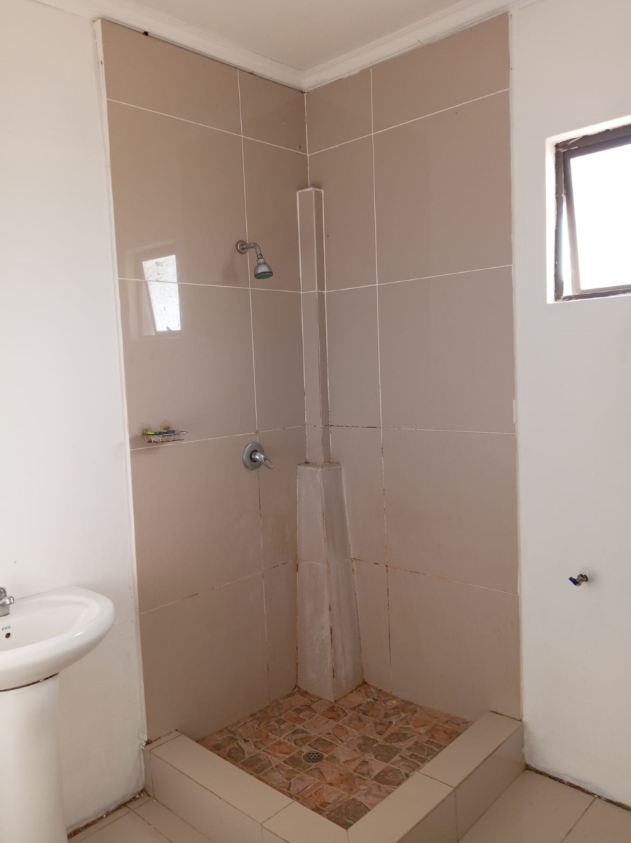 6 Bedroom Property for Sale in Everest Heights KwaZulu-Natal