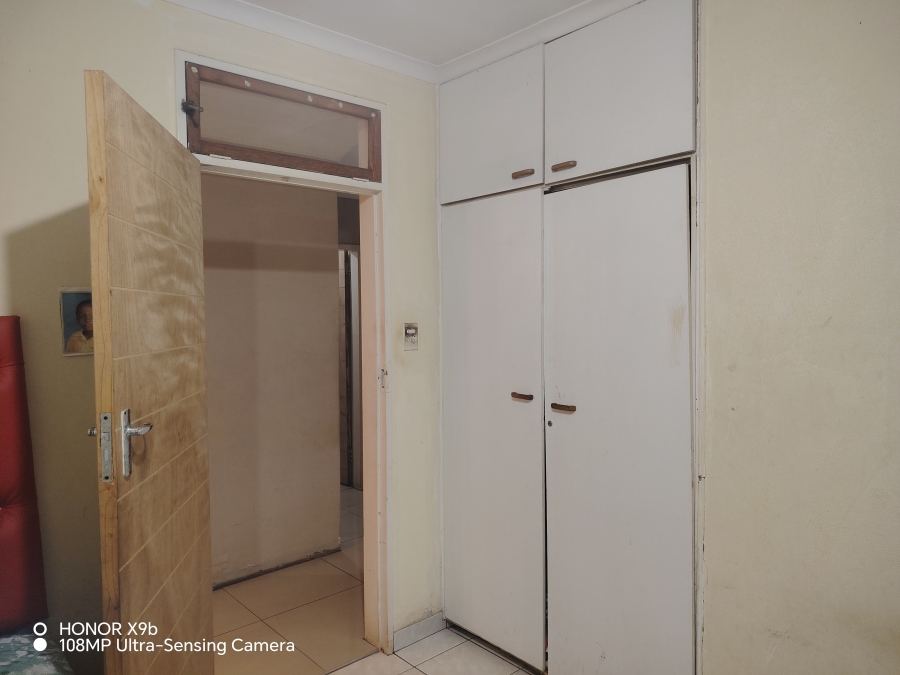 3 Bedroom Property for Sale in Montclair KwaZulu-Natal