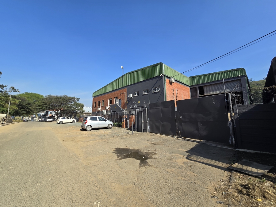 To Let Commercial Property for Rent in Briardene KwaZulu-Natal