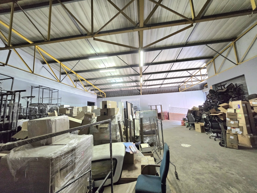 To Let Commercial Property for Rent in Briardene KwaZulu-Natal