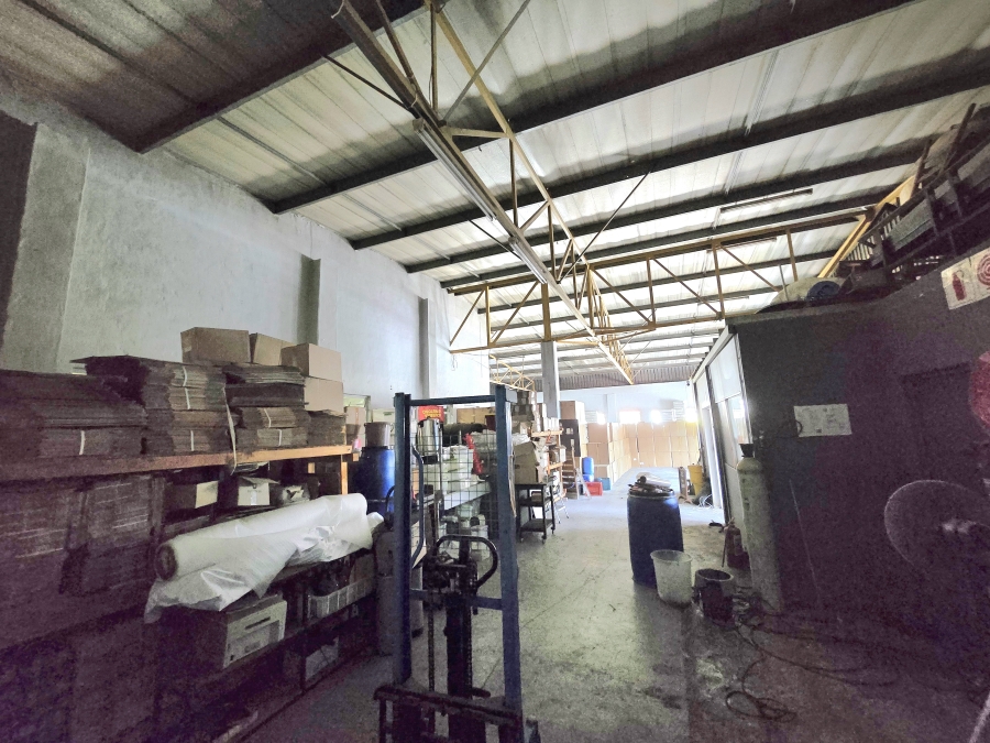 To Let Commercial Property for Rent in Briardene KwaZulu-Natal