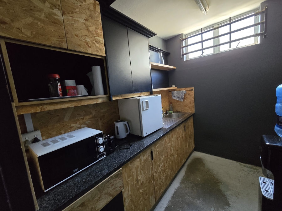 To Let Commercial Property for Rent in Briardene KwaZulu-Natal
