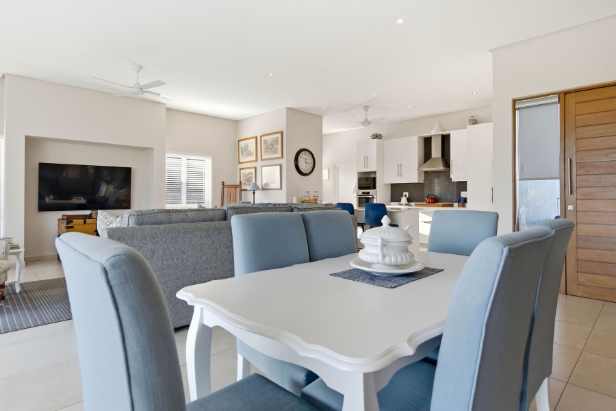 3 Bedroom Property for Sale in Renishaw Hills KwaZulu-Natal