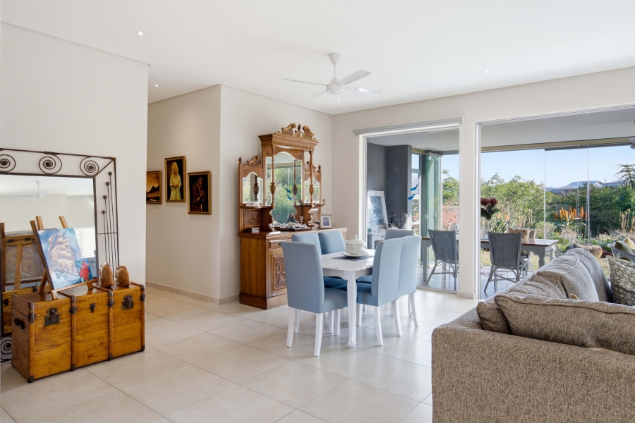 3 Bedroom Property for Sale in Renishaw Hills KwaZulu-Natal