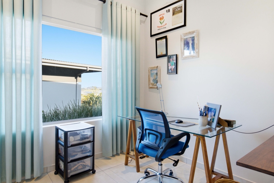 3 Bedroom Property for Sale in Renishaw Hills KwaZulu-Natal