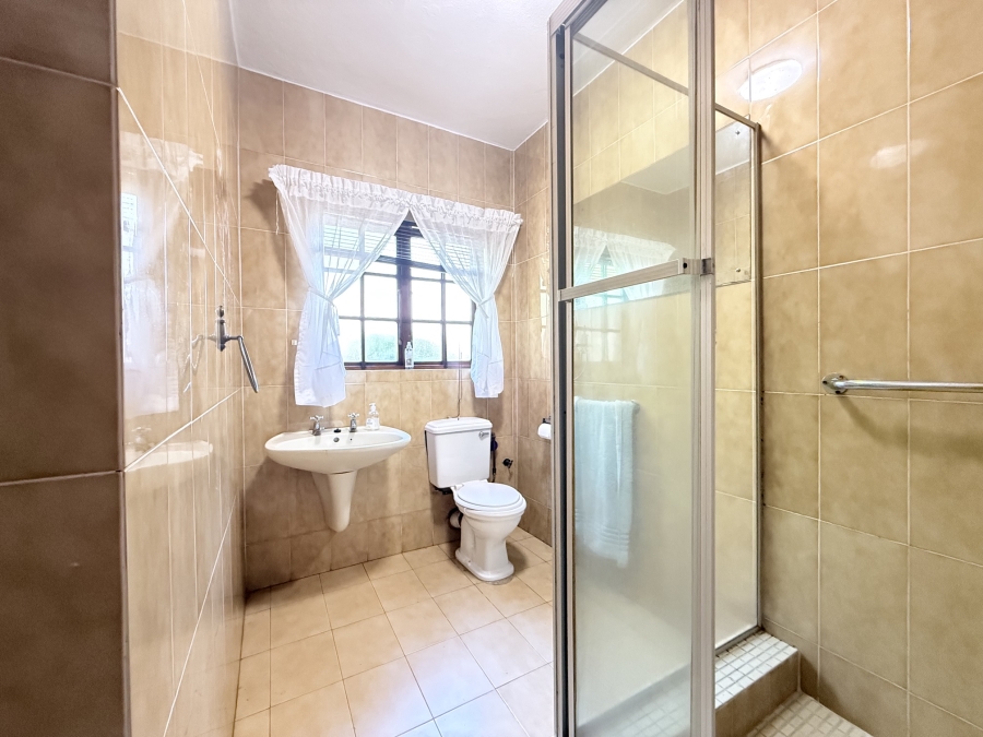 5 Bedroom Property for Sale in Mtunzini KwaZulu-Natal