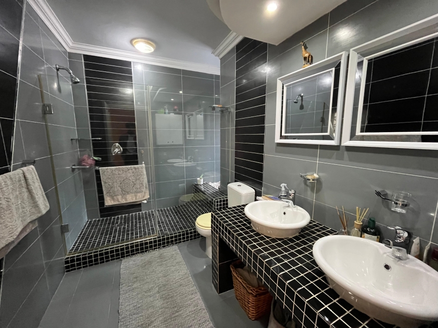 3 Bedroom Property for Sale in Escombe KwaZulu-Natal
