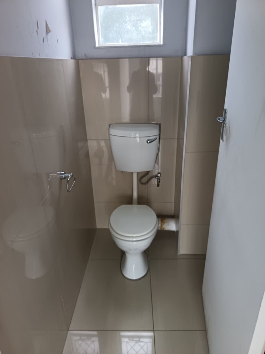 2 Bedroom Property for Sale in Essenwood KwaZulu-Natal