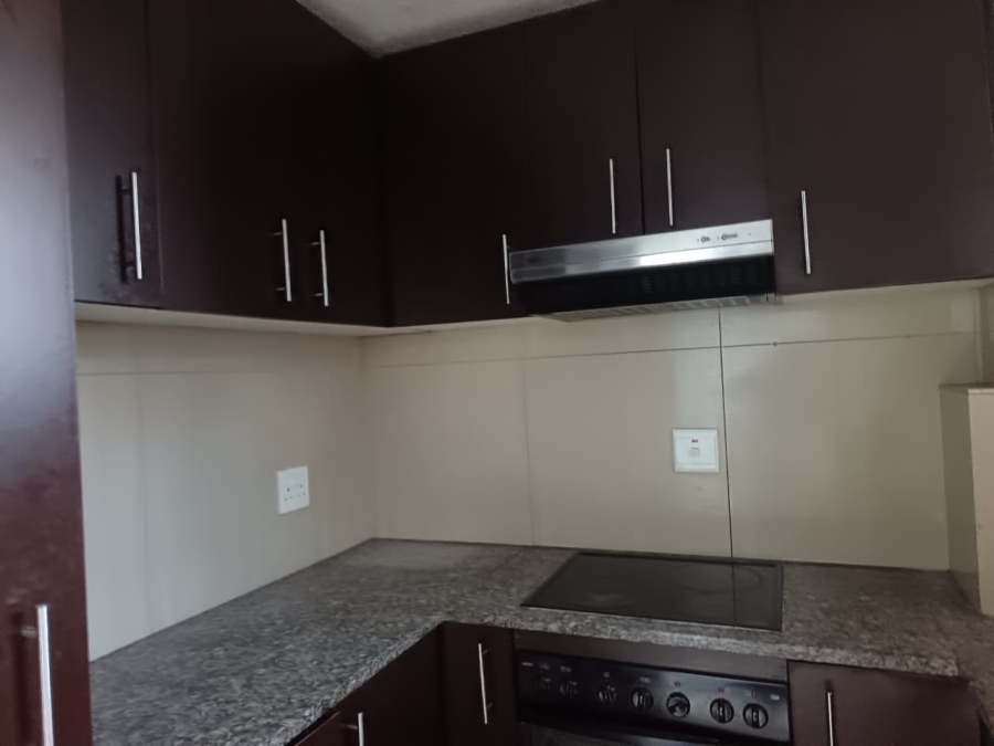 2 Bedroom Property for Sale in Essenwood KwaZulu-Natal