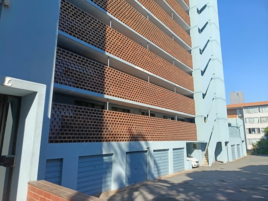 To Let 2 Bedroom Property for Rent in Essenwood KwaZulu-Natal