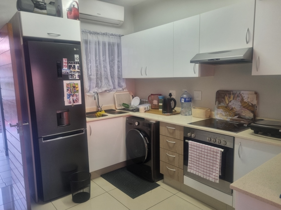 2 Bedroom Property for Sale in New Town Centre KwaZulu-Natal
