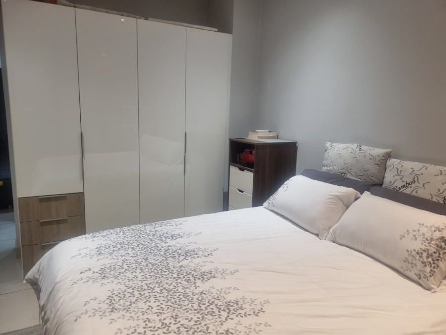 2 Bedroom Property for Sale in New Town Centre KwaZulu-Natal