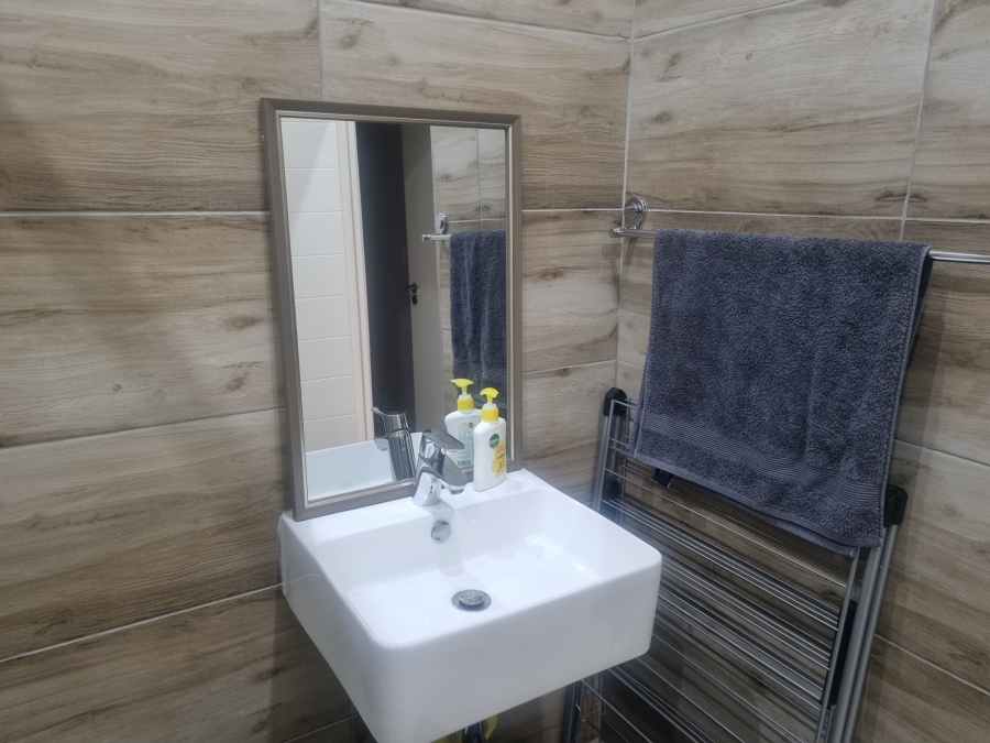 2 Bedroom Property for Sale in New Town Centre KwaZulu-Natal