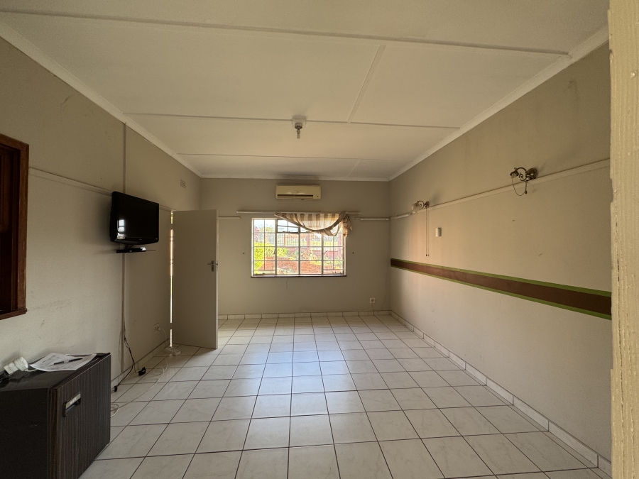 3 Bedroom Property for Sale in Nyala Park KwaZulu-Natal