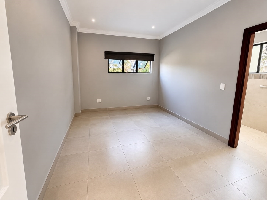 To Let 3 Bedroom Property for Rent in Salt Rock KwaZulu-Natal