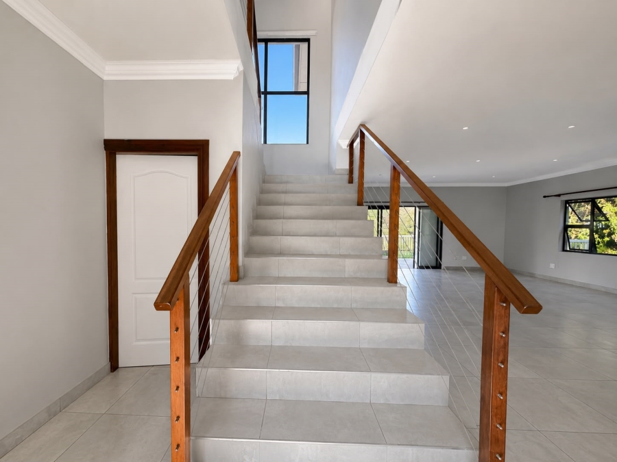 To Let 3 Bedroom Property for Rent in Salt Rock KwaZulu-Natal