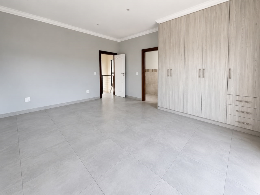 To Let 3 Bedroom Property for Rent in Salt Rock KwaZulu-Natal