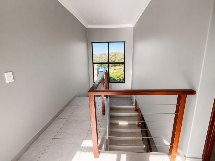 To Let 3 Bedroom Property for Rent in Salt Rock KwaZulu-Natal