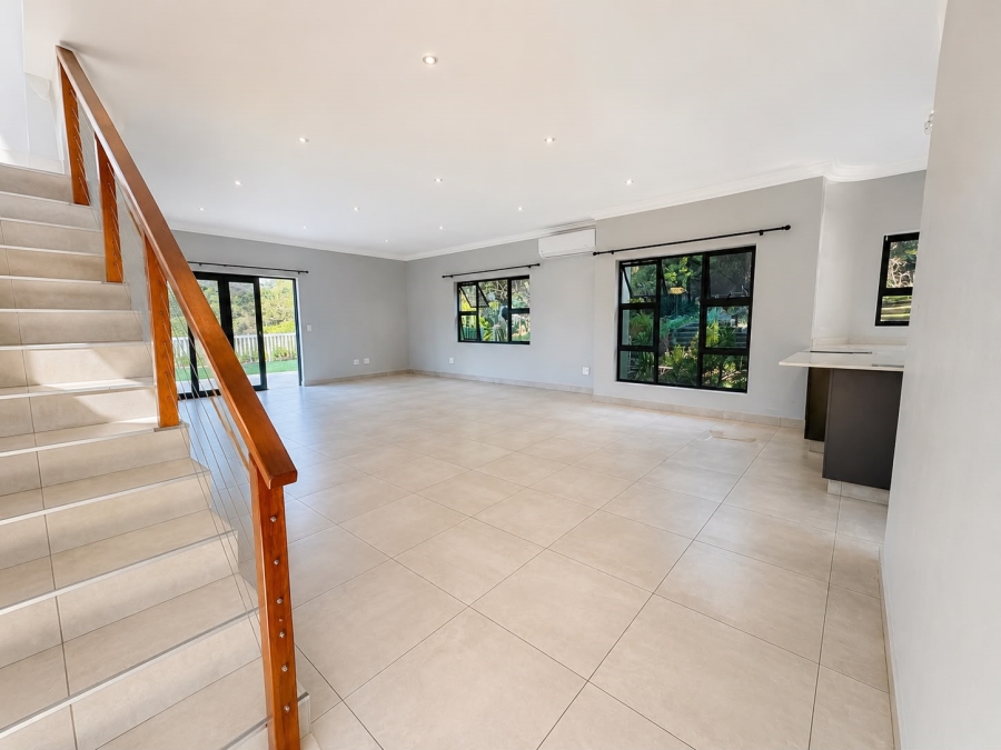 To Let 3 Bedroom Property for Rent in Salt Rock KwaZulu-Natal