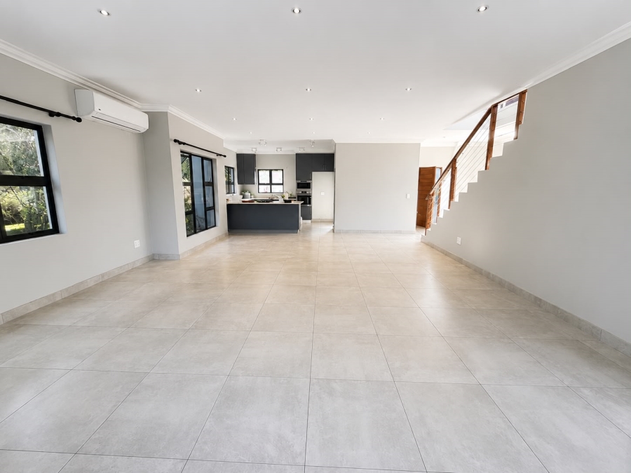 To Let 3 Bedroom Property for Rent in Salt Rock KwaZulu-Natal