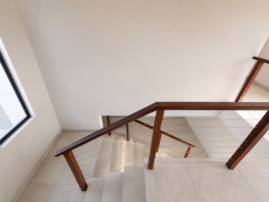 To Let 3 Bedroom Property for Rent in Salt Rock KwaZulu-Natal