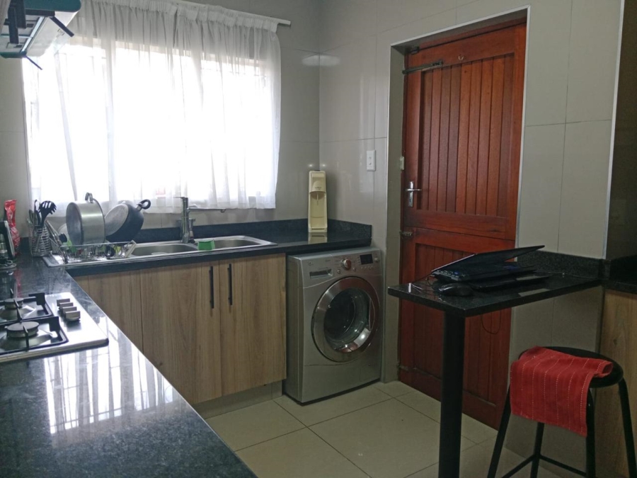 2 Bedroom Property for Sale in Hayfields KwaZulu-Natal