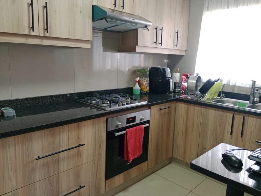 2 Bedroom Property for Sale in Hayfields KwaZulu-Natal