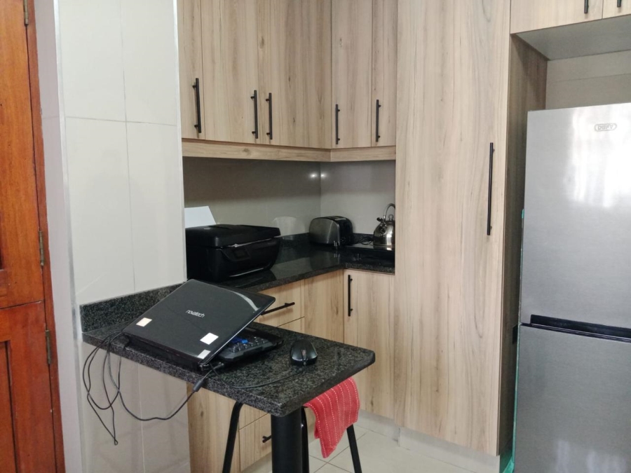 2 Bedroom Property for Sale in Hayfields KwaZulu-Natal