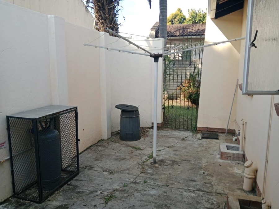 2 Bedroom Property for Sale in Hayfields KwaZulu-Natal