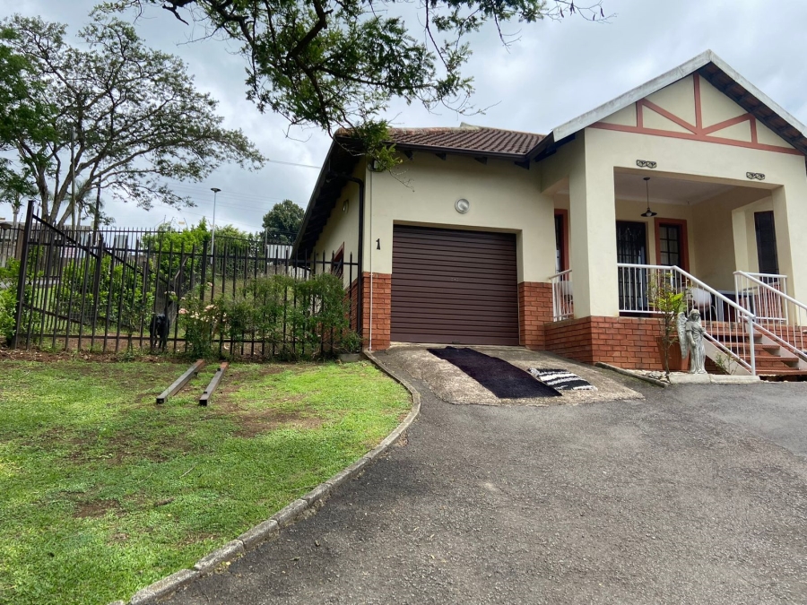 3 Bedroom Property for Sale in Lincoln Meade KwaZulu-Natal