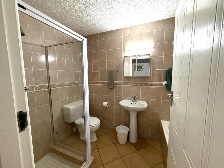 3 Bedroom Property for Sale in Ballitoville KwaZulu-Natal