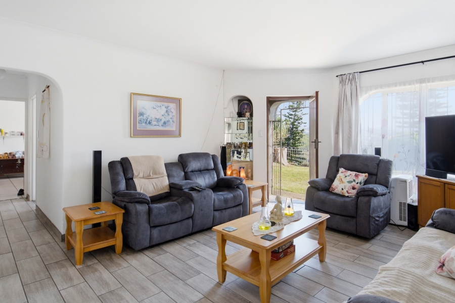 3 Bedroom Property for Sale in Amanzimtoti KwaZulu-Natal