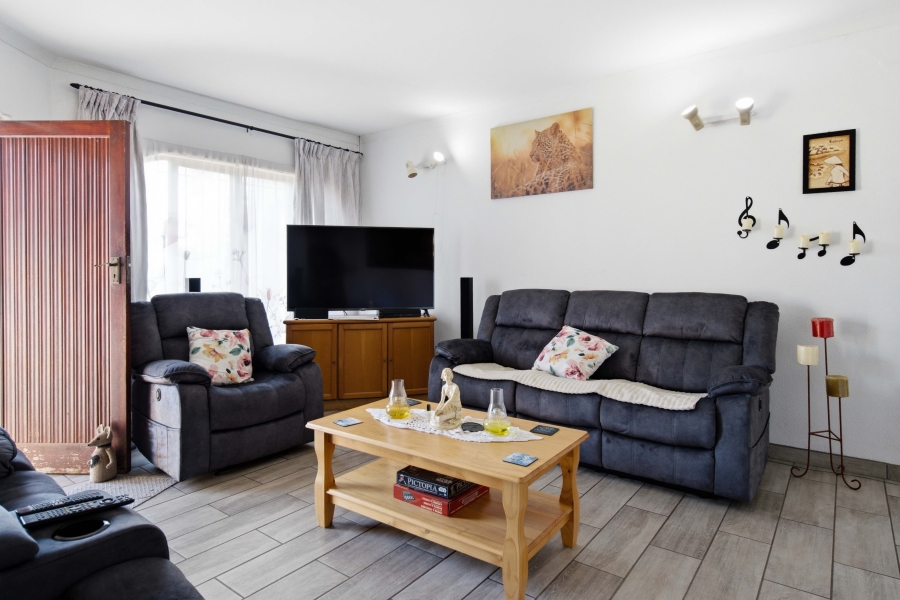 3 Bedroom Property for Sale in Amanzimtoti KwaZulu-Natal
