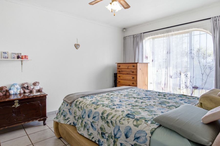 3 Bedroom Property for Sale in Amanzimtoti KwaZulu-Natal