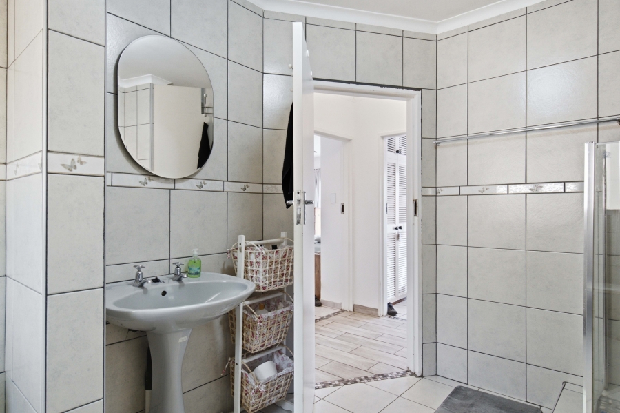 3 Bedroom Property for Sale in Amanzimtoti KwaZulu-Natal