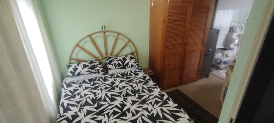 2 Bedroom Property for Sale in Uvongo Beach KwaZulu-Natal