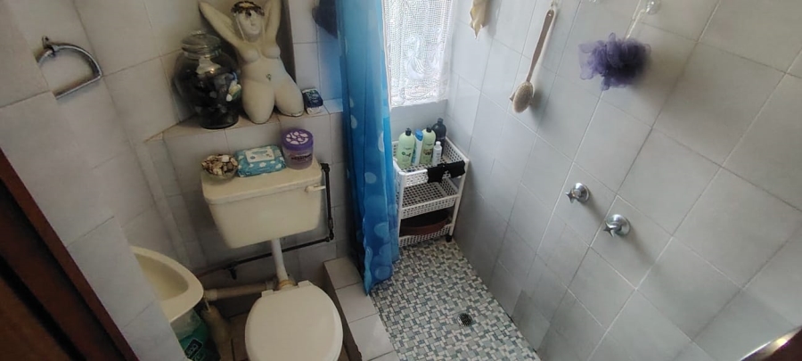2 Bedroom Property for Sale in Uvongo Beach KwaZulu-Natal