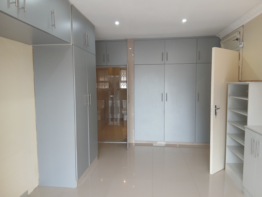 To Let 3 Bedroom Property for Rent in Bluff KwaZulu-Natal