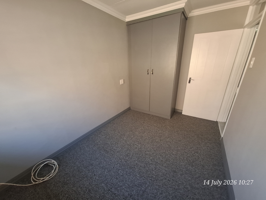 To Let 2 Bedroom Property for Rent in Newcastle KwaZulu-Natal